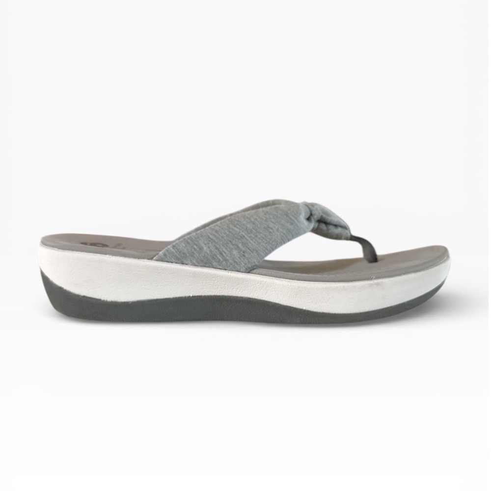 Clarks Cloudsteppers Grey Sandals Size 11‎